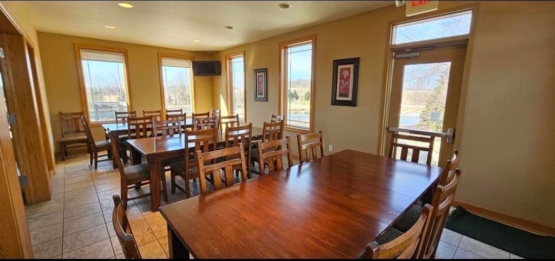 440 Grandview Drive, Waunakee, WI 53597-2823