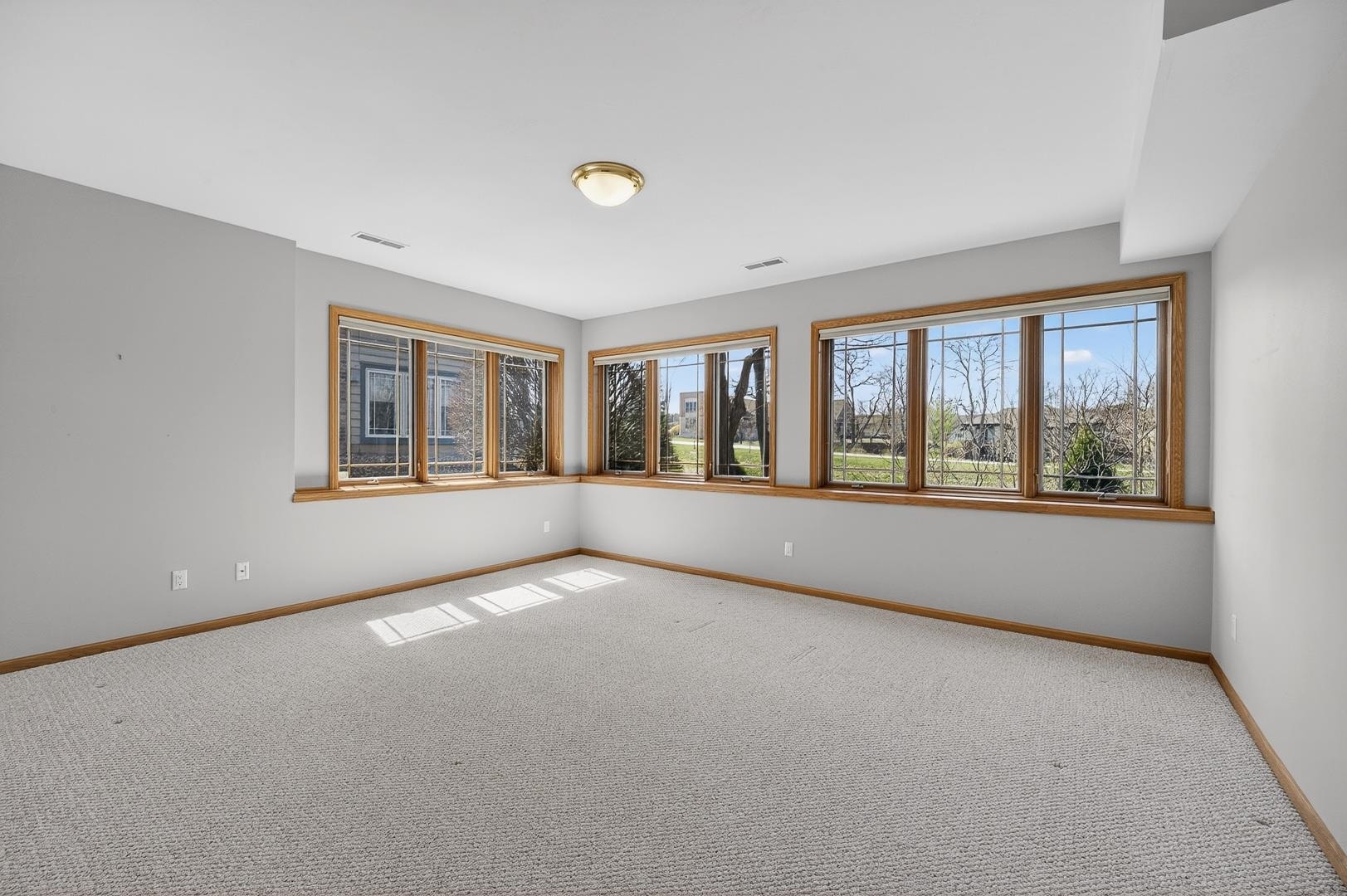 3026 Woods Edge Way, Fitchburg, WI 53711