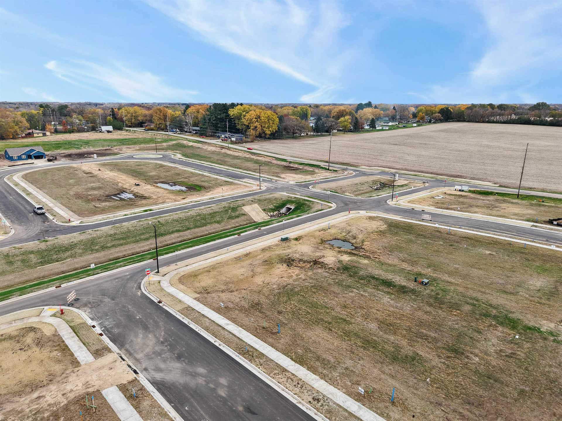 311 Wild Rose Way, Stoughton, WI 53589