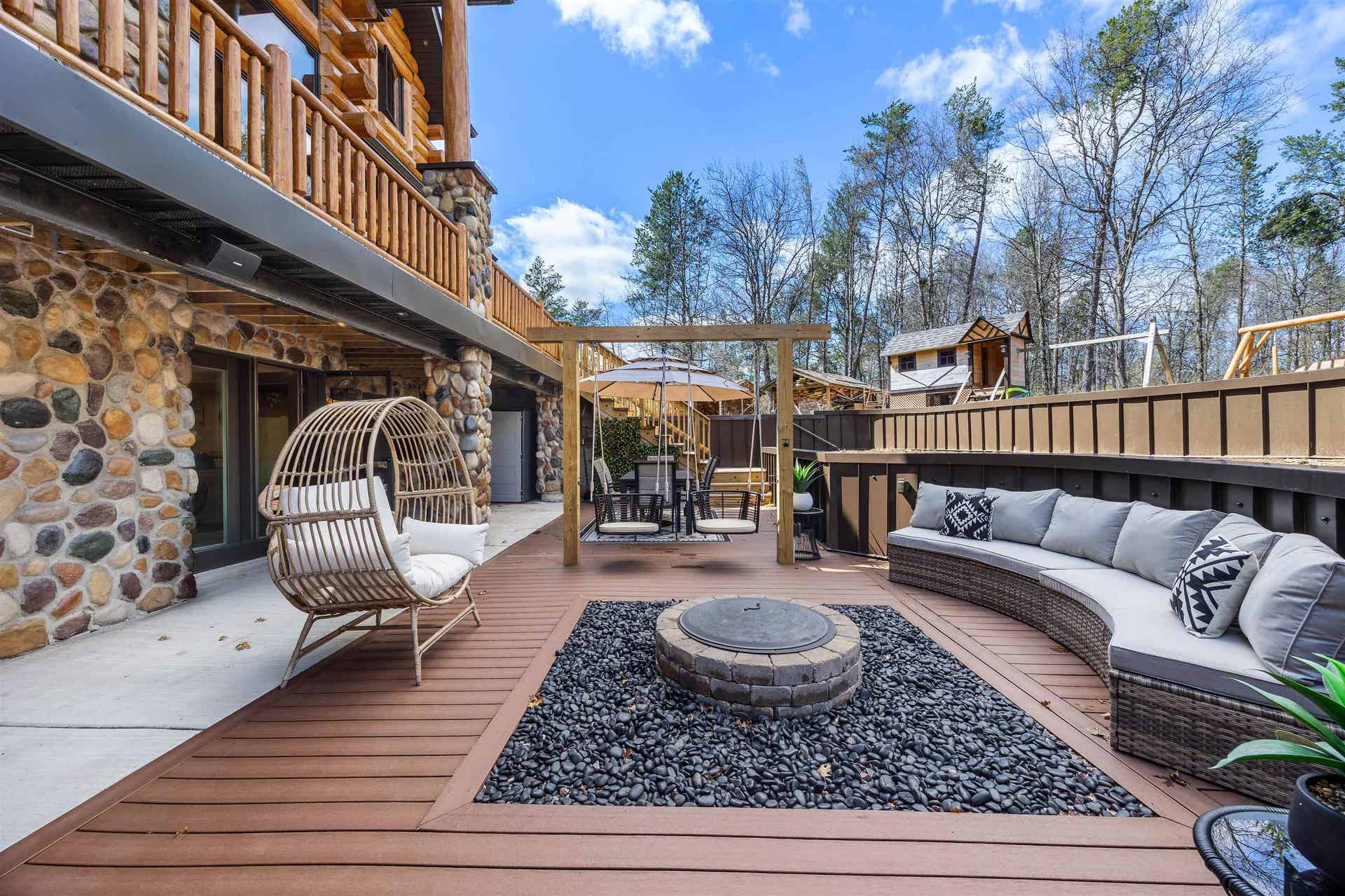 945 N Walden Way, Rome, WI 54457