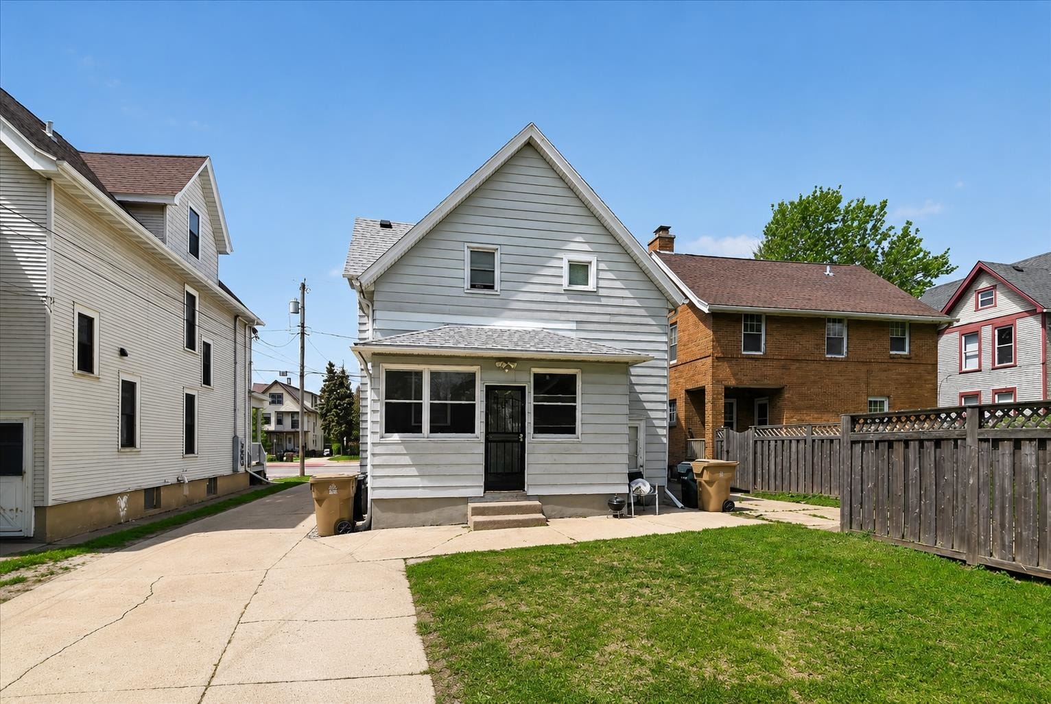 1913 E Washington Avenue, Madison, WI 53704