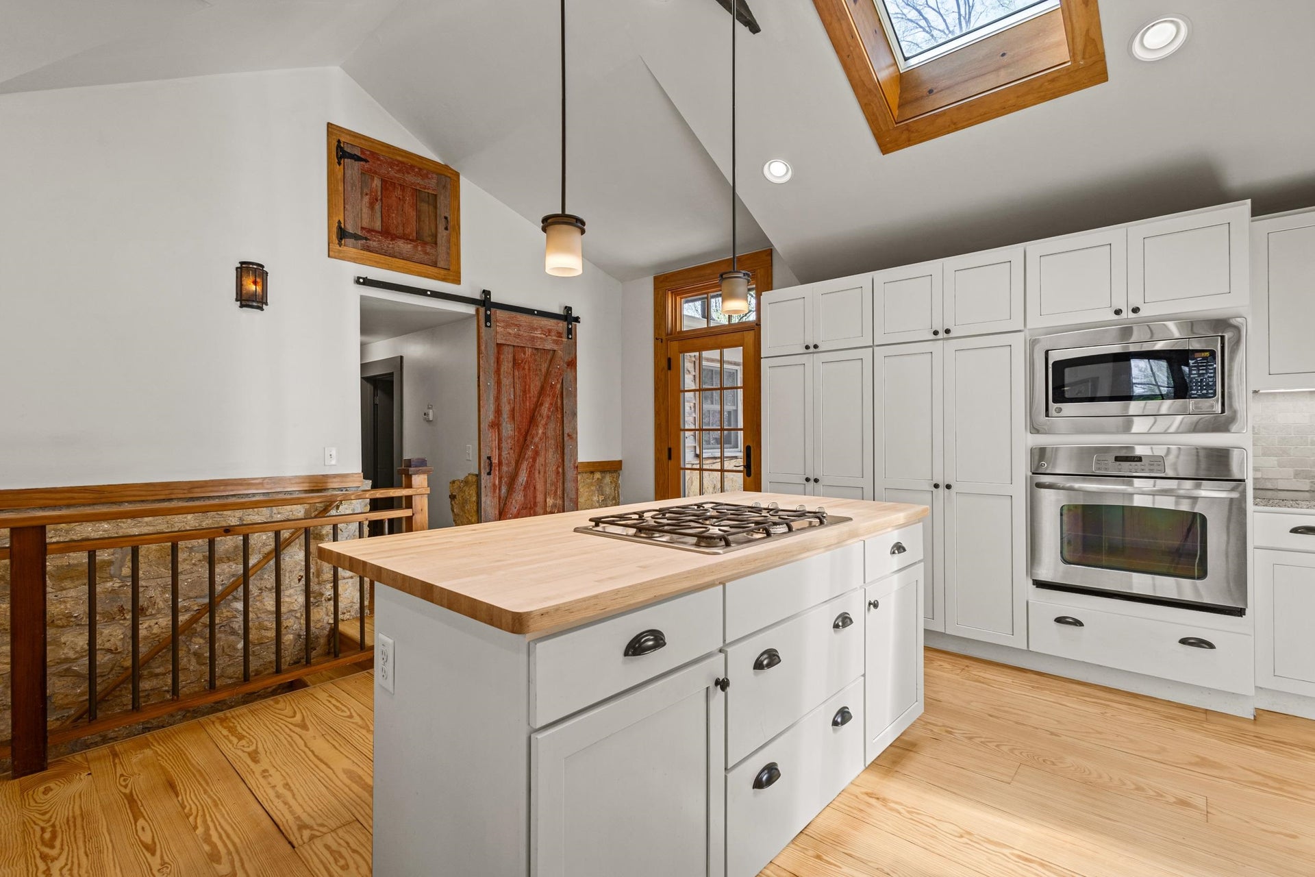 3400 Tally Ho Lane, Shorewood Hills, WI 53705