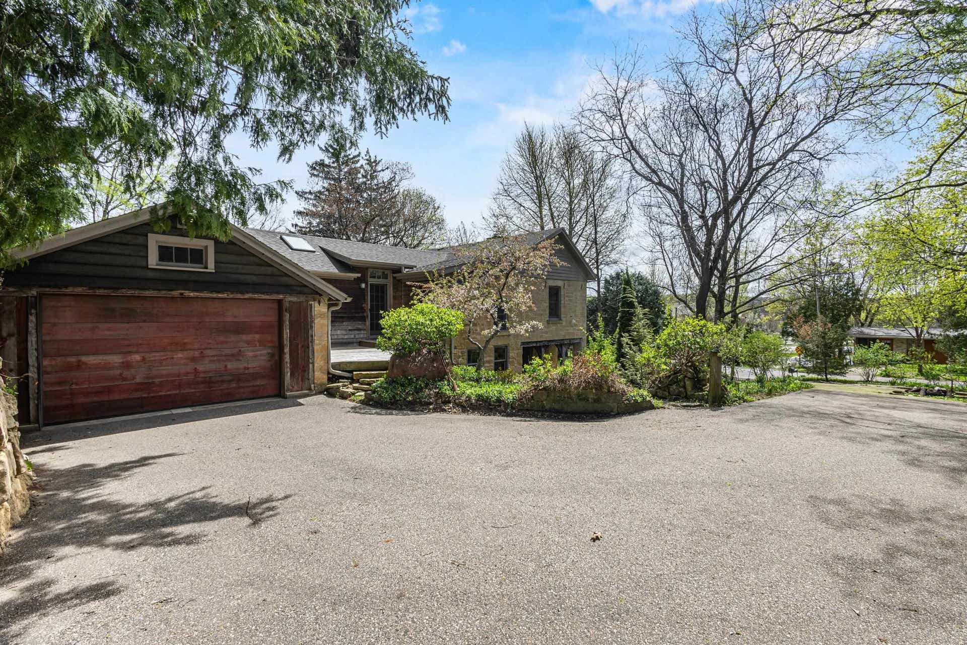 3400 Tally Ho Lane, Shorewood Hills, WI 53705