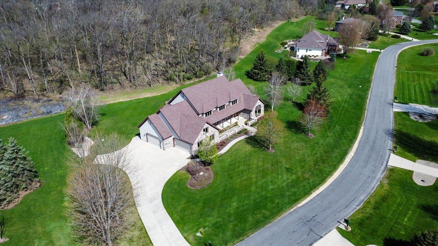 3921 Swoboda Road, Middleton, WI 53593-8108