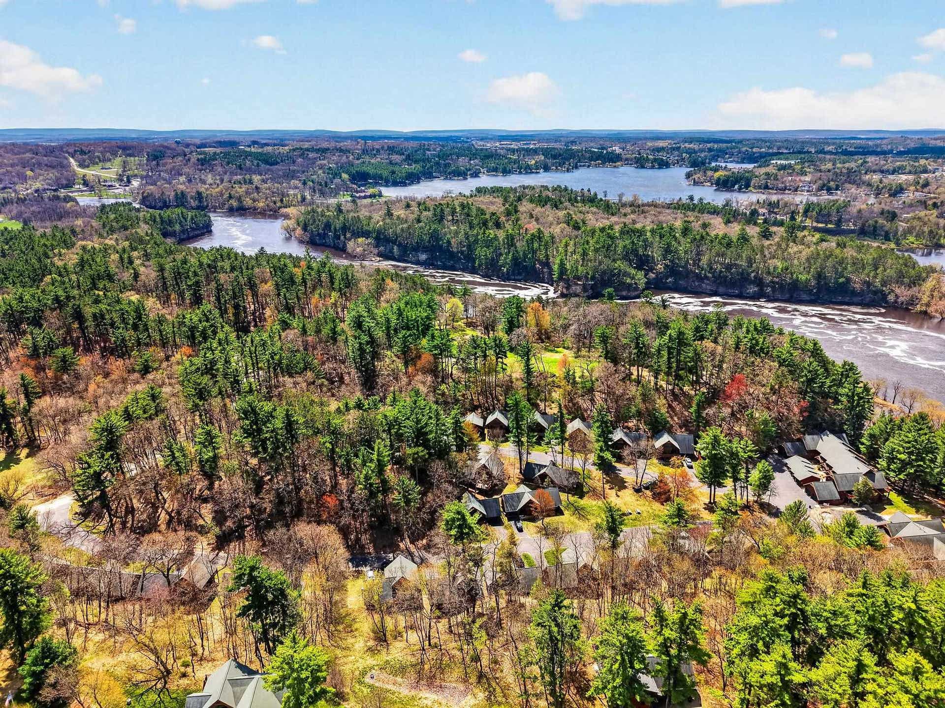 55 Bowman Road, #308, Wisconsin Dells, WI 53965