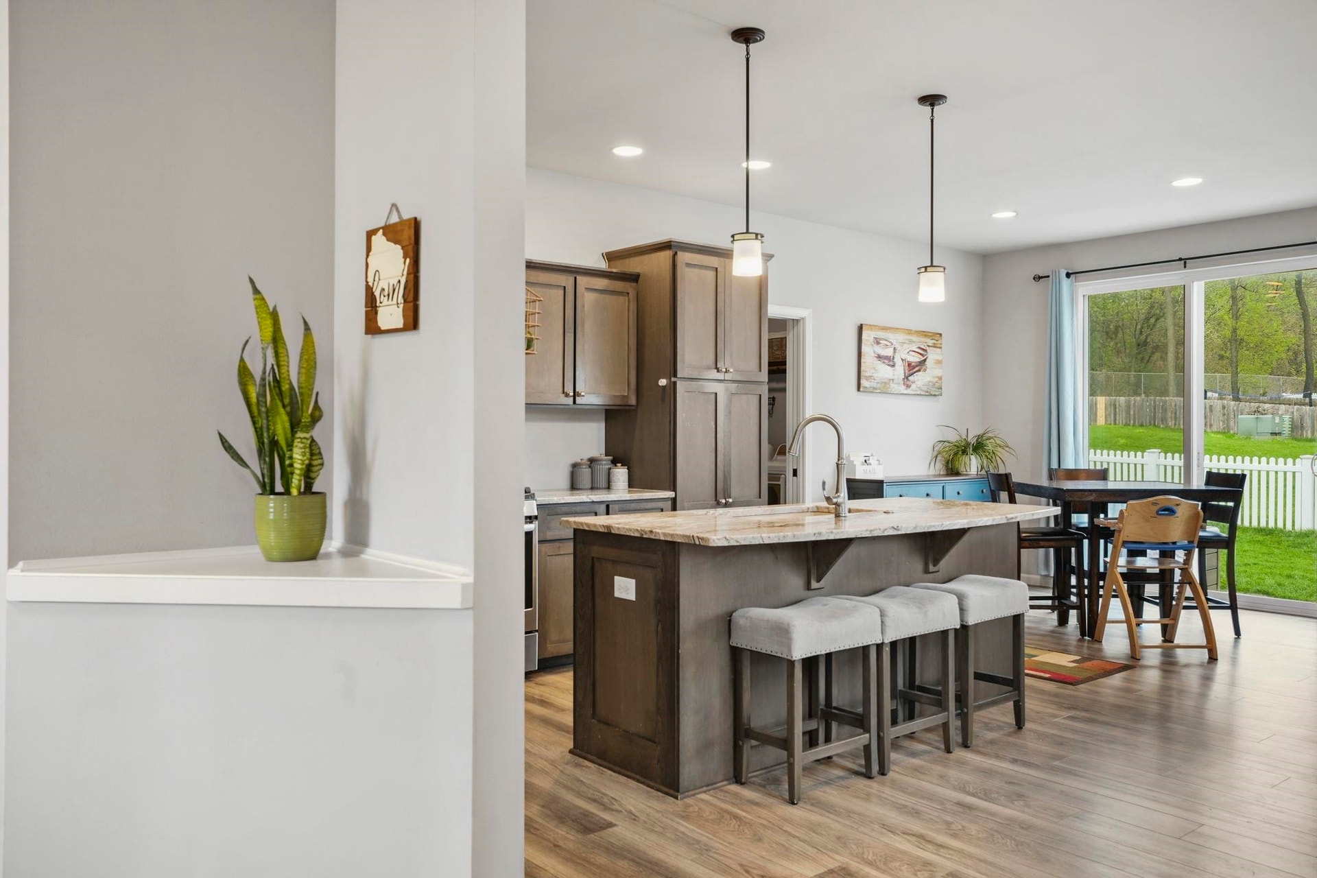 5934 Saturn Drive, Madison, WI 53718