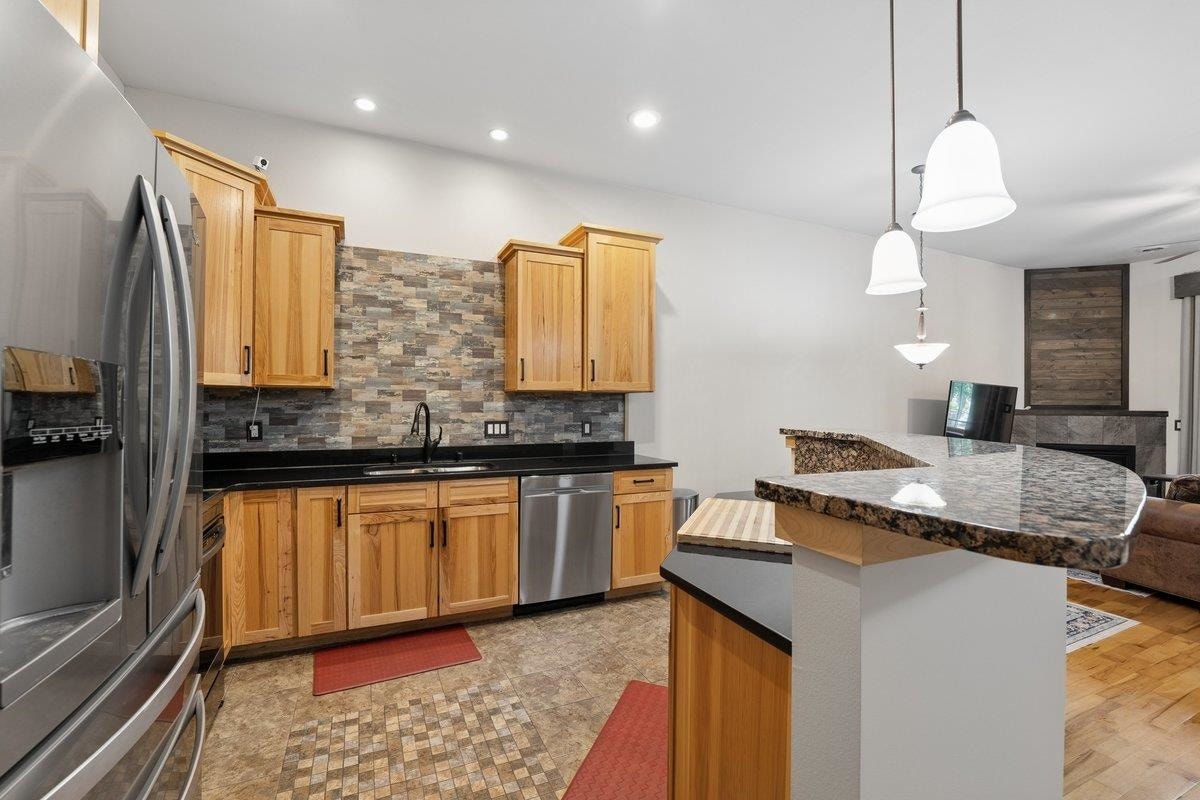 9368 Old Sauk Road, Madison, WI 53562