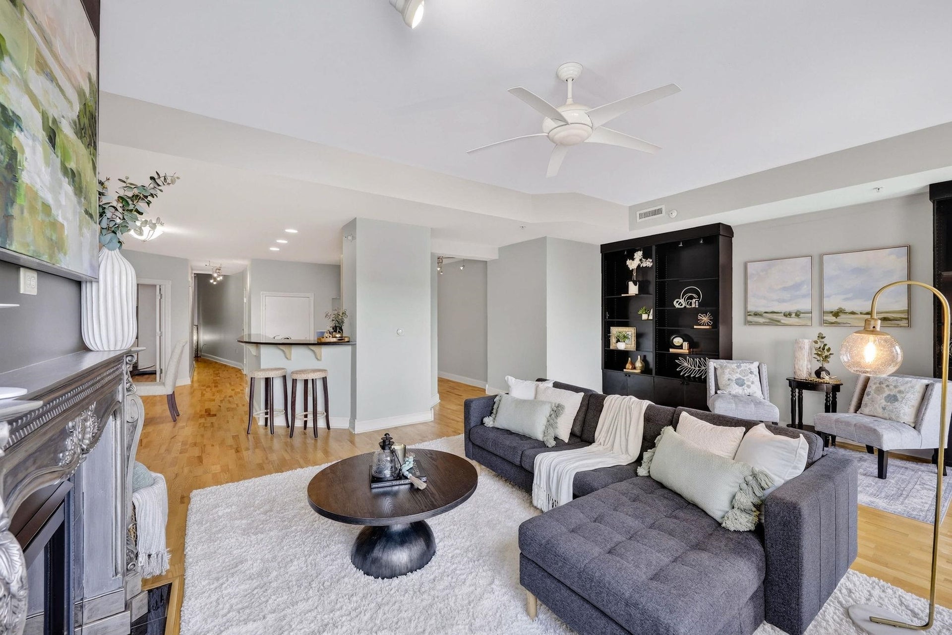 360 W Washington Avenue, #415, Madison, WI 53703