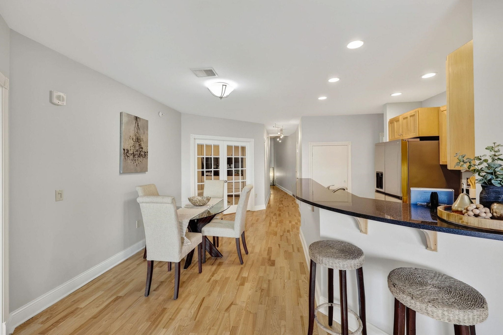 360 W Washington Avenue, #415, Madison, WI 53703