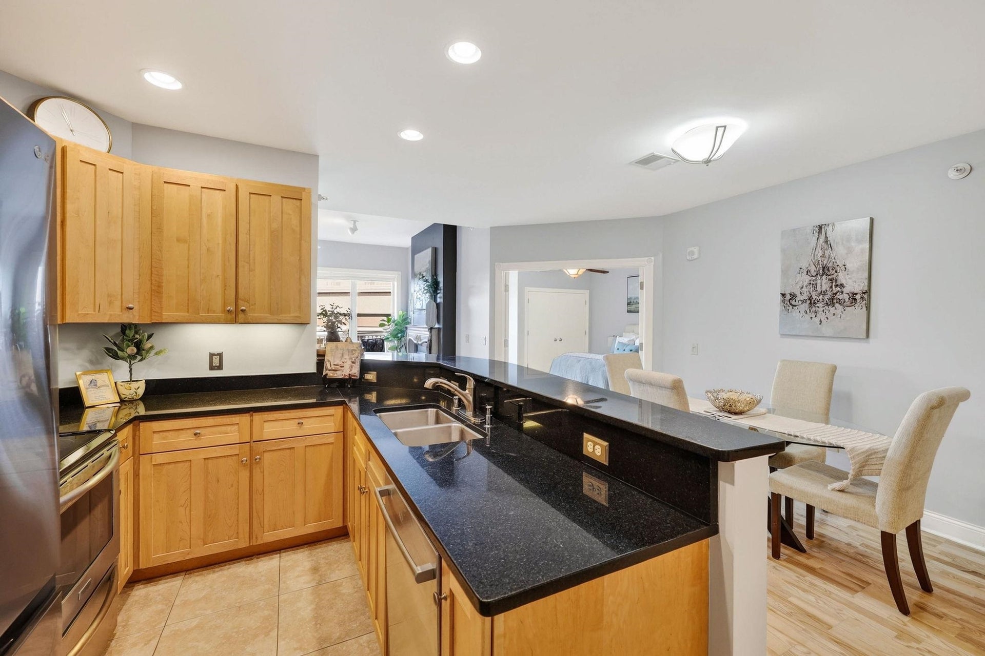 360 W Washington Avenue, #415, Madison, WI 53703