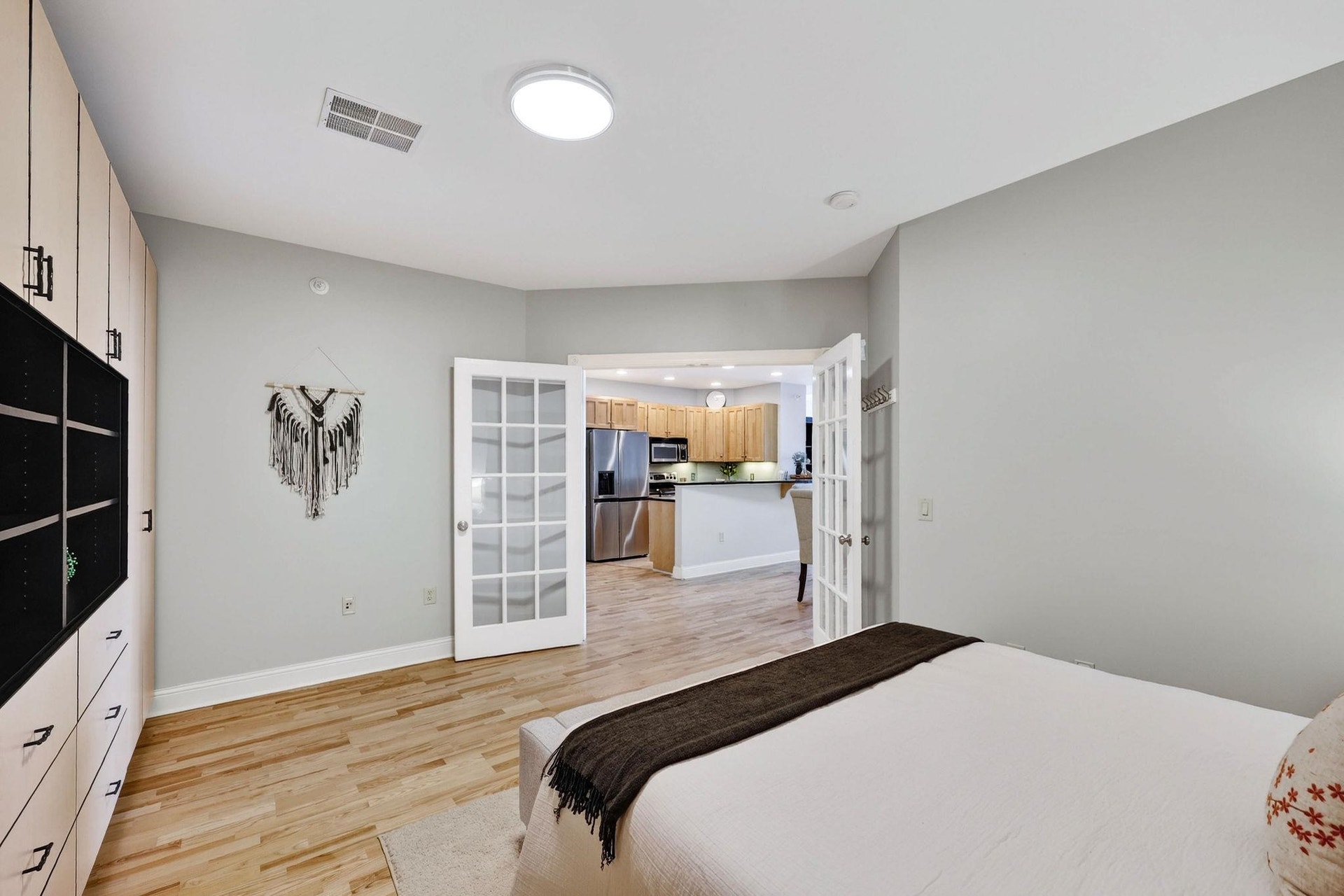360 W Washington Avenue, #415, Madison, WI 53703