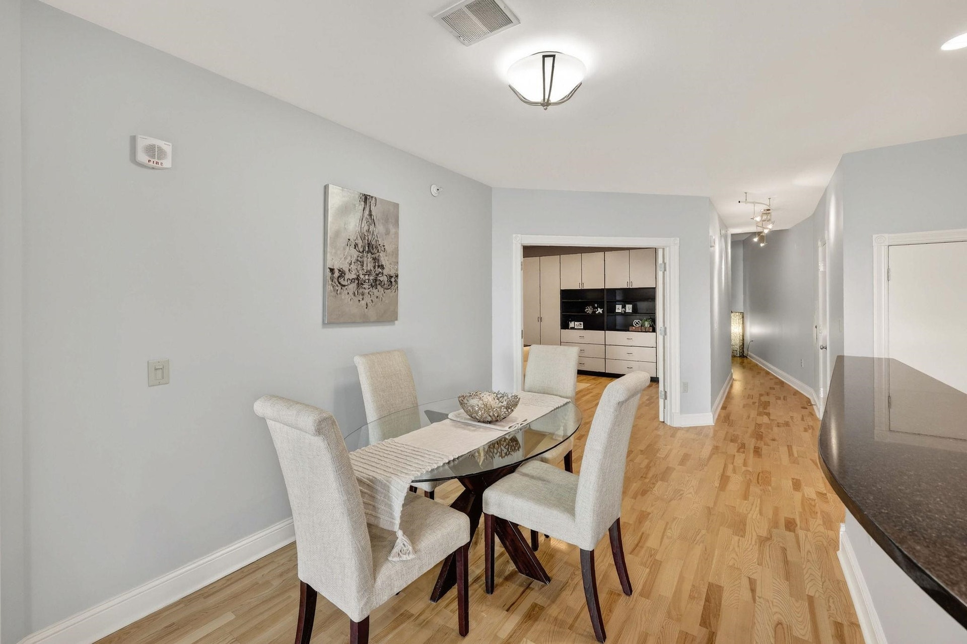 360 W Washington Avenue, #415, Madison, WI 53703