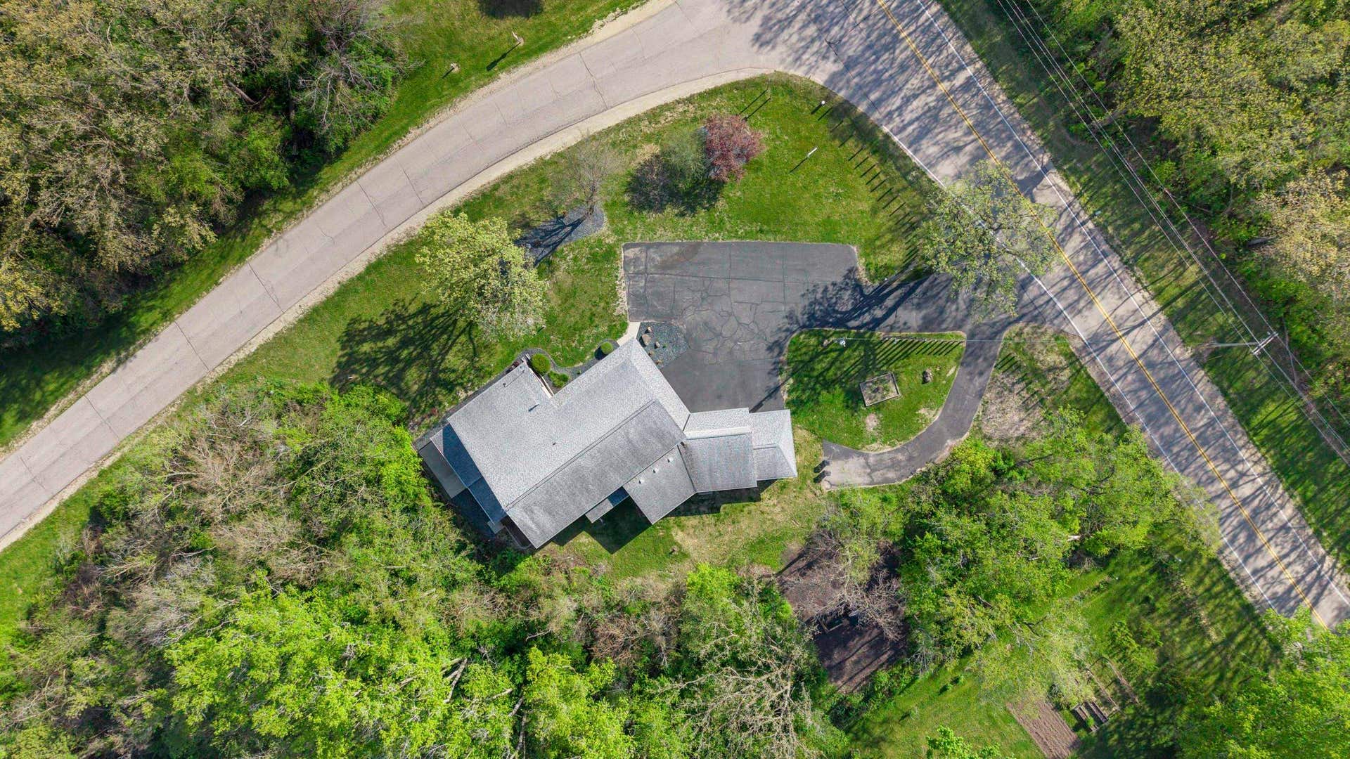 5416 N County Road H, Janesville, WI 53548