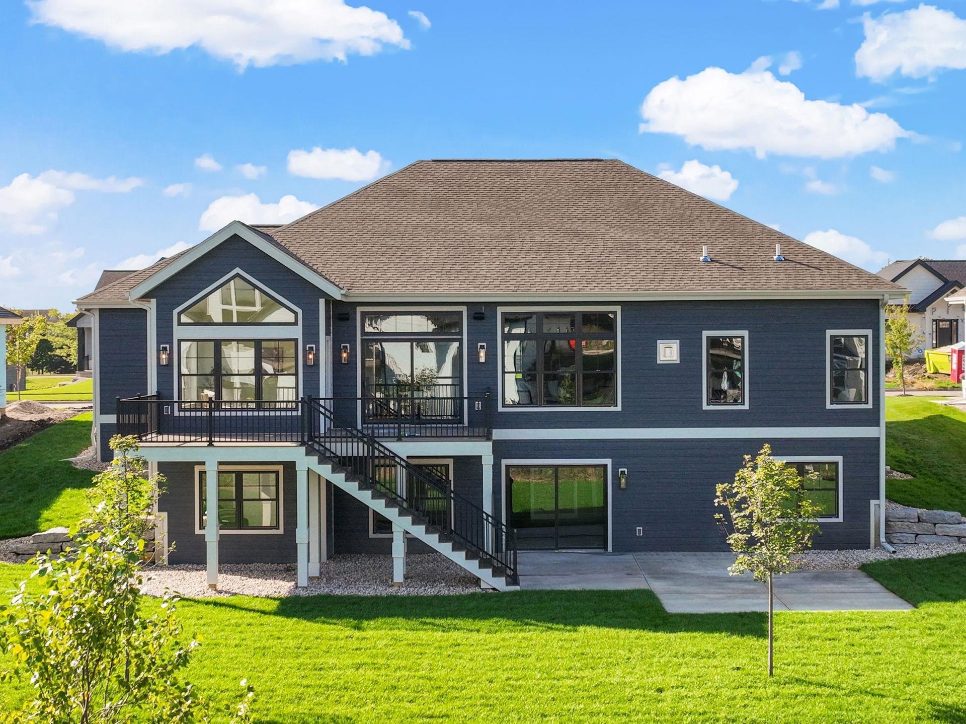 1302 Moll Drive, Waunakee, WI 53597