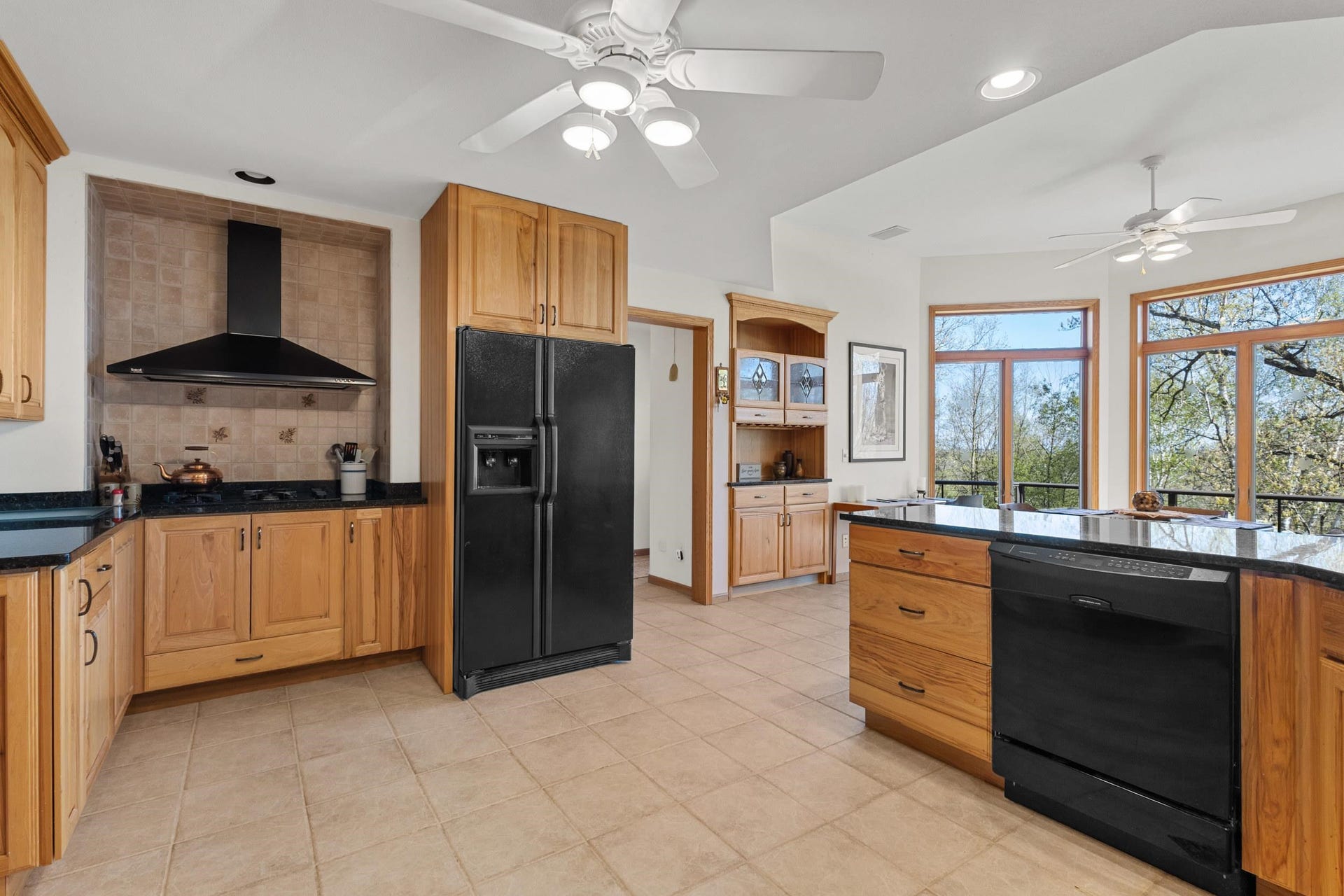 N6130 Honeysuckle Lane, Brooklyn, WI 54941