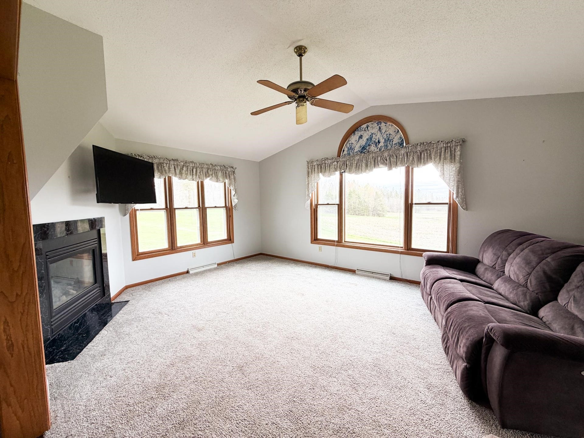9945 Cty Cc, Cary, WI 54466