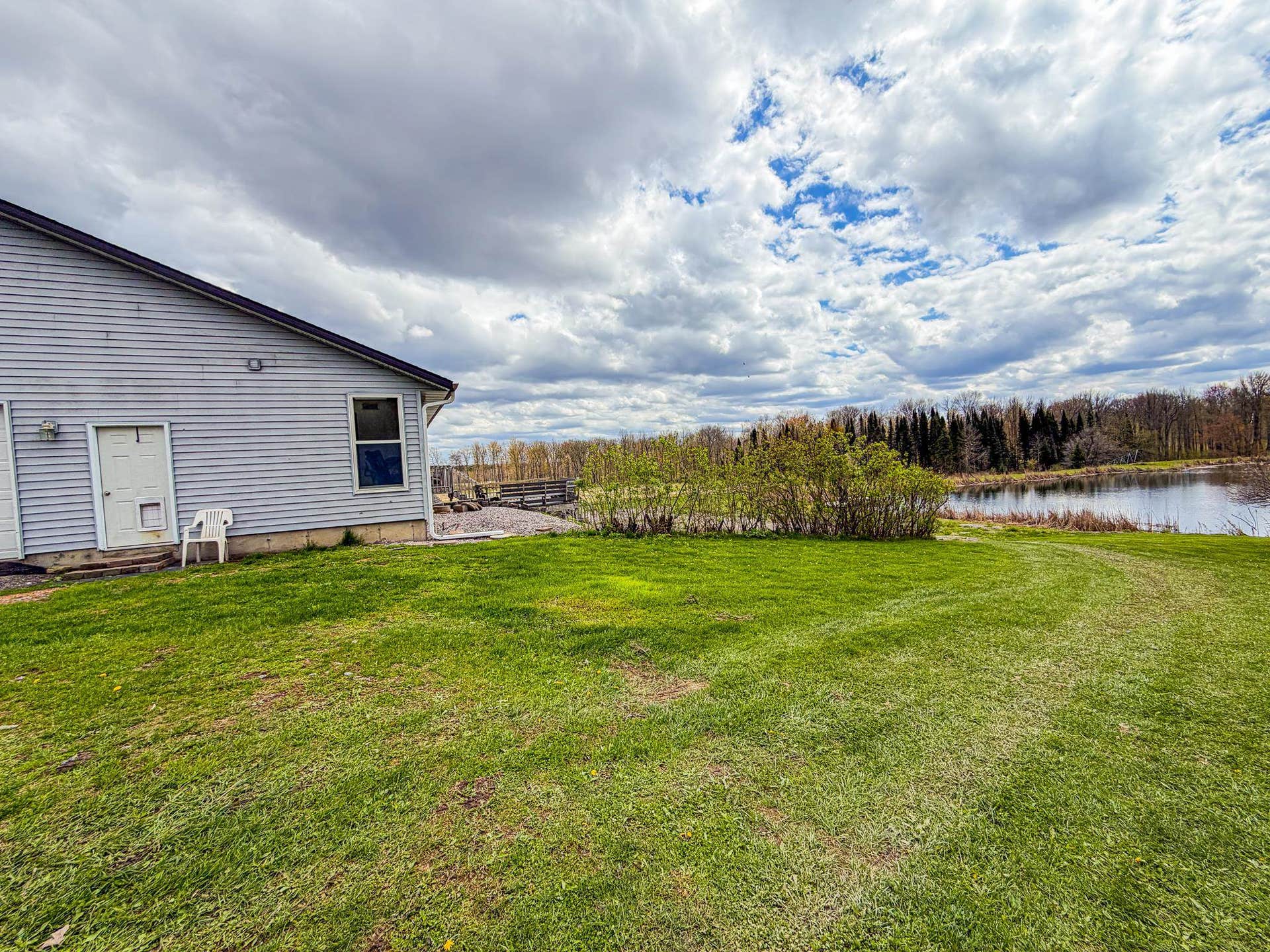 9945 Cty Cc, Cary, WI 54466