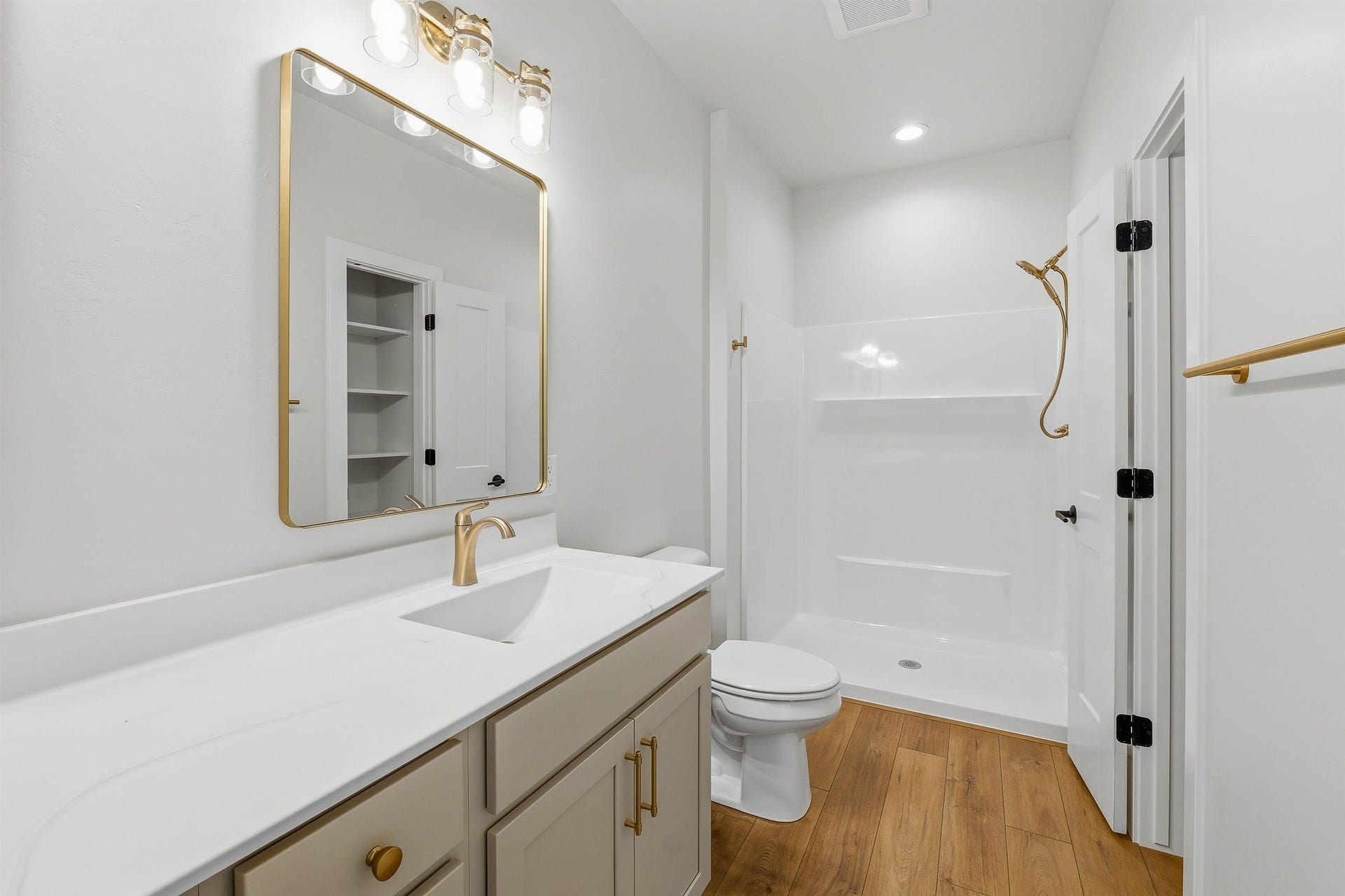 814 Lakeview Lane, Ripon, WI 54971