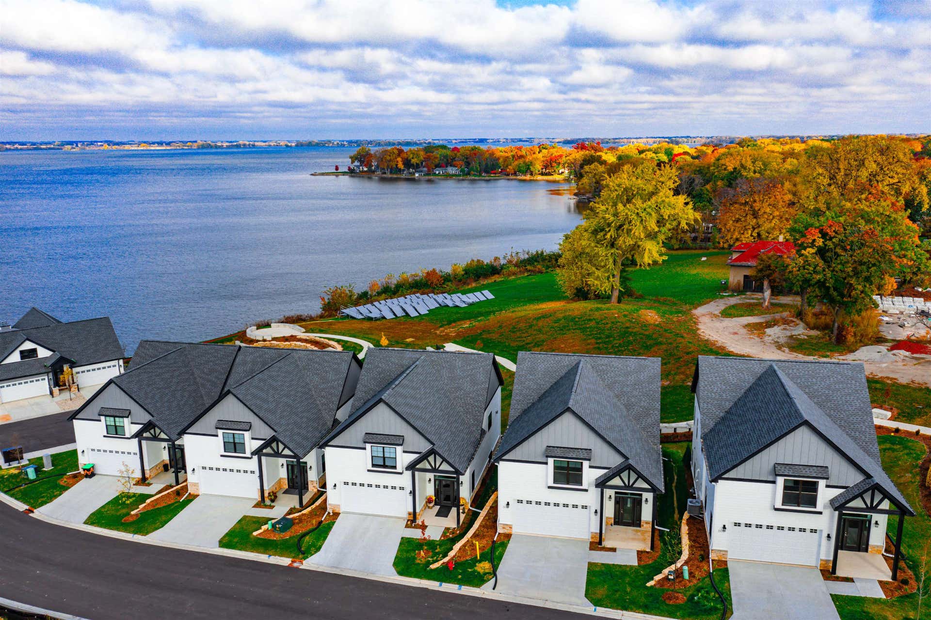 600 Monarch Lane, Beaver Dam, WI 53916