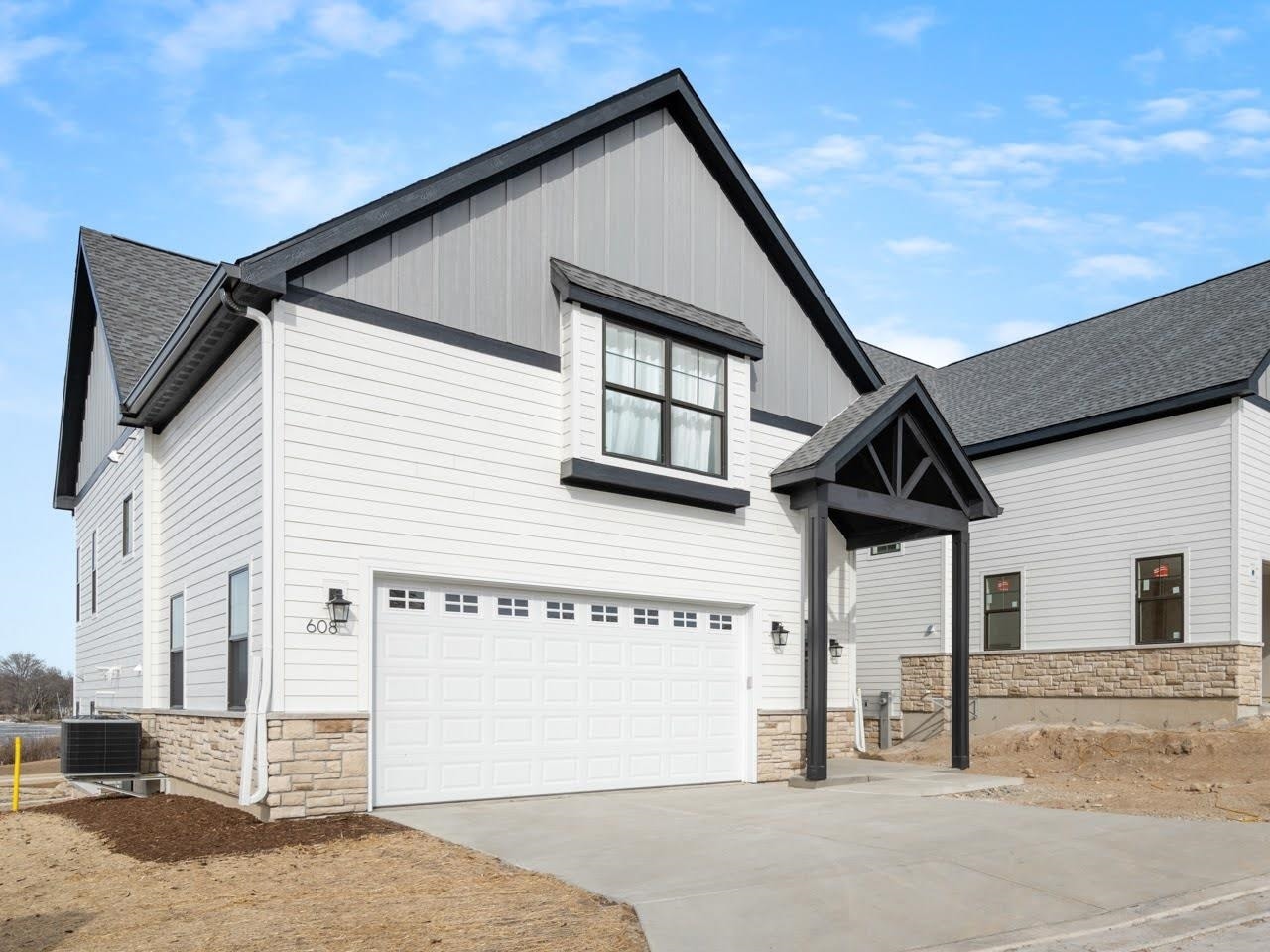 600 Monarch Lane, Beaver Dam, WI 53916