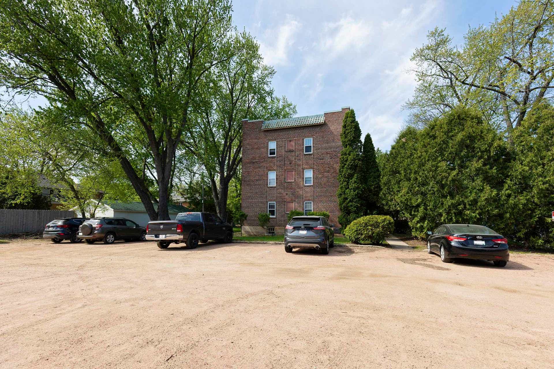 2821 Monroe Street, Madison, WI 53711