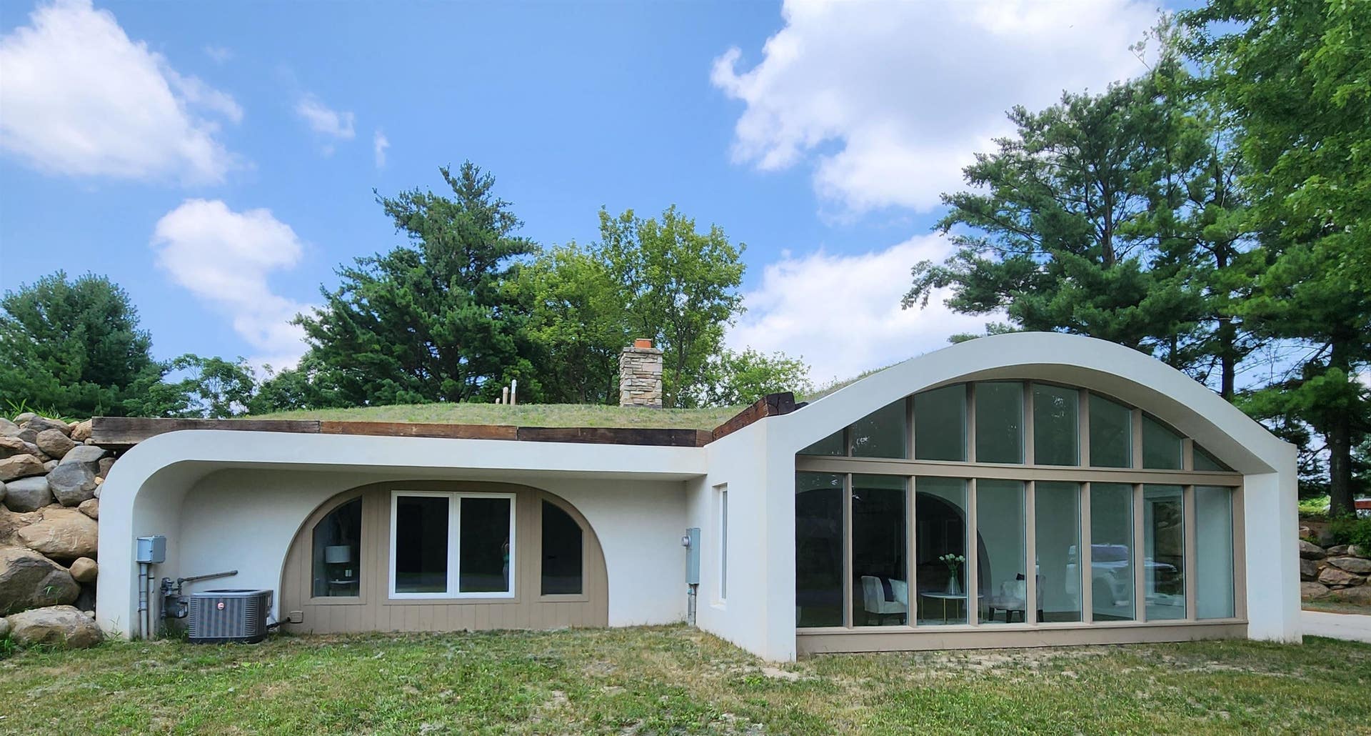 3486 Whytecliff Way, Burke, WI 53590