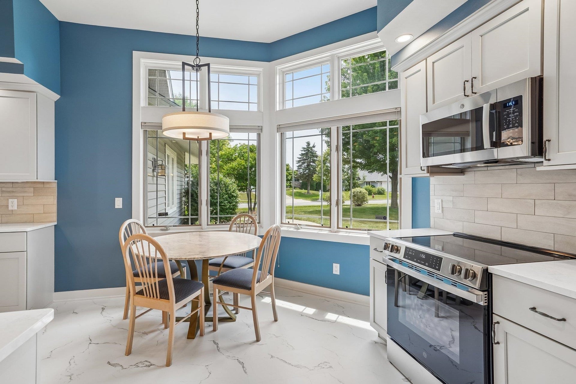 1708 Dewberry Drive, Madison, WI 53719