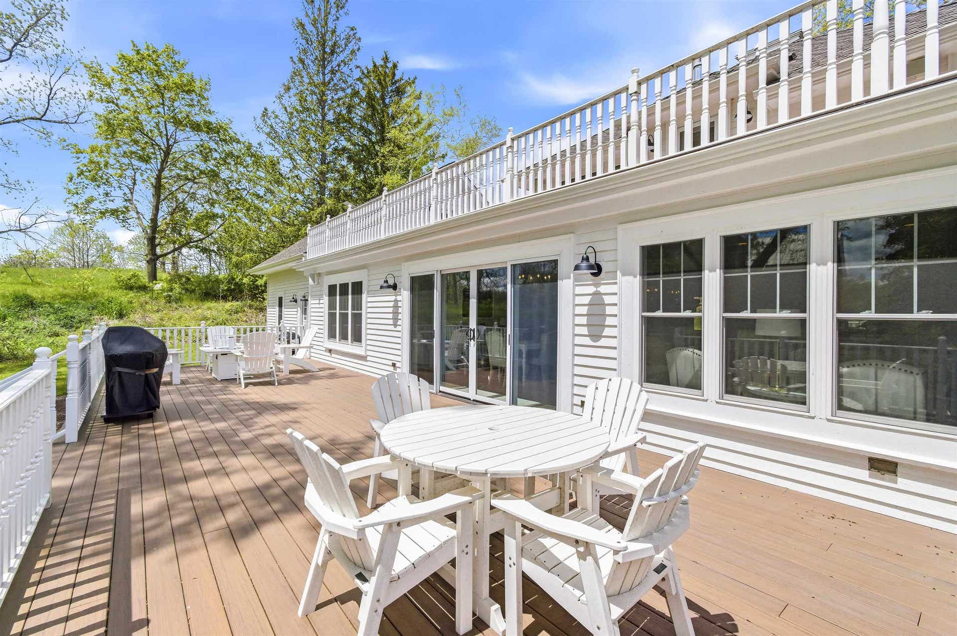 W10823 Port Road, Portland, WI 53579