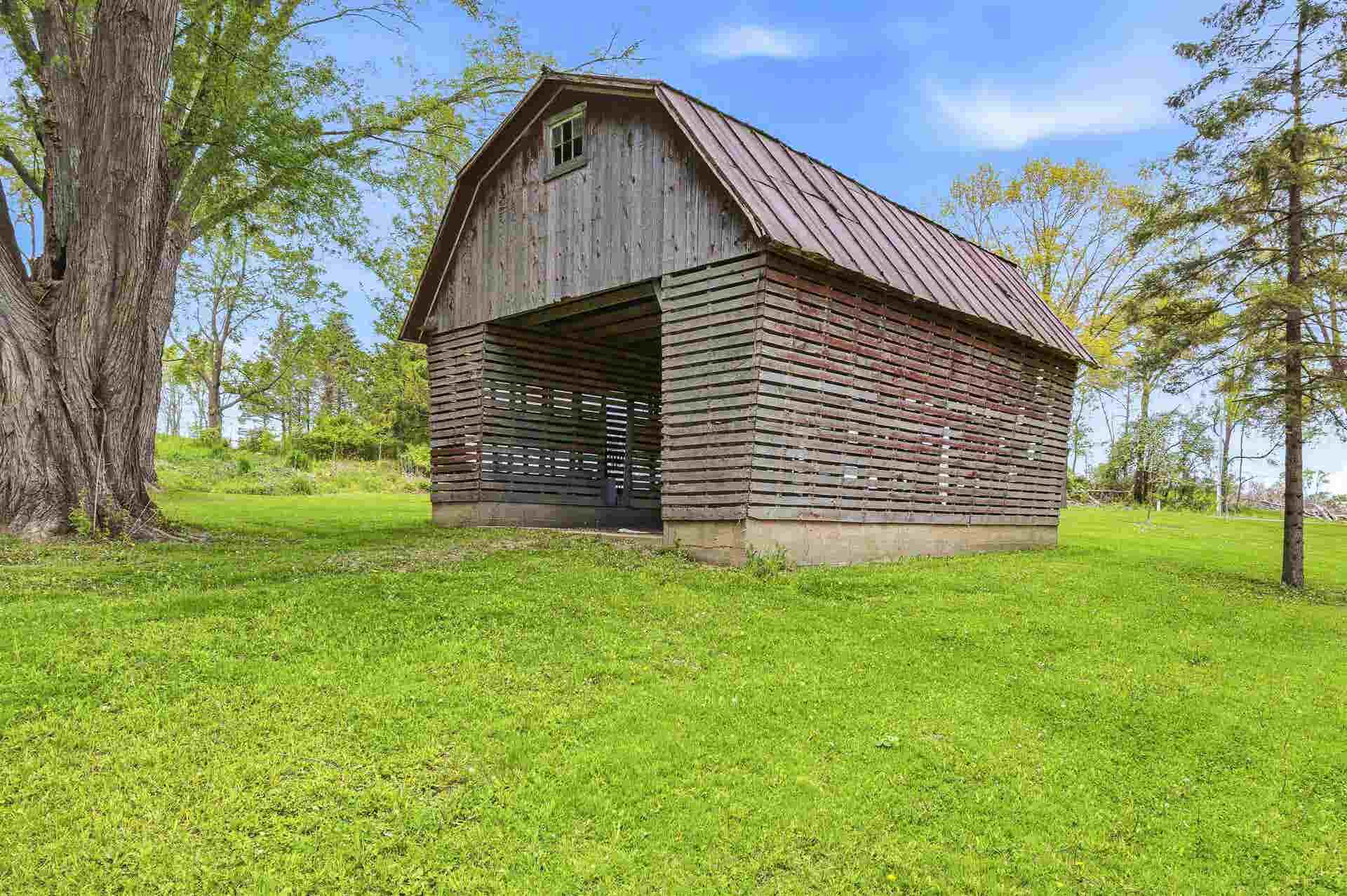 W10823 Port Road, Portland, WI 53579