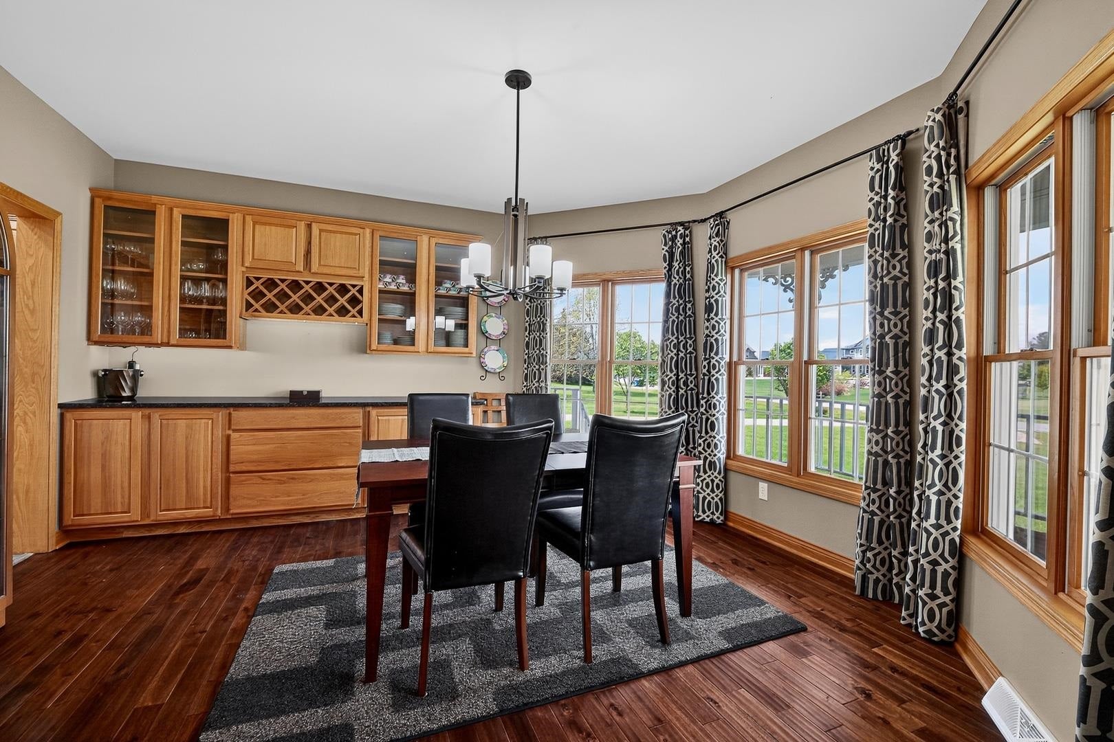7527 Fallen Oak Drive, Middleton, WI 53593