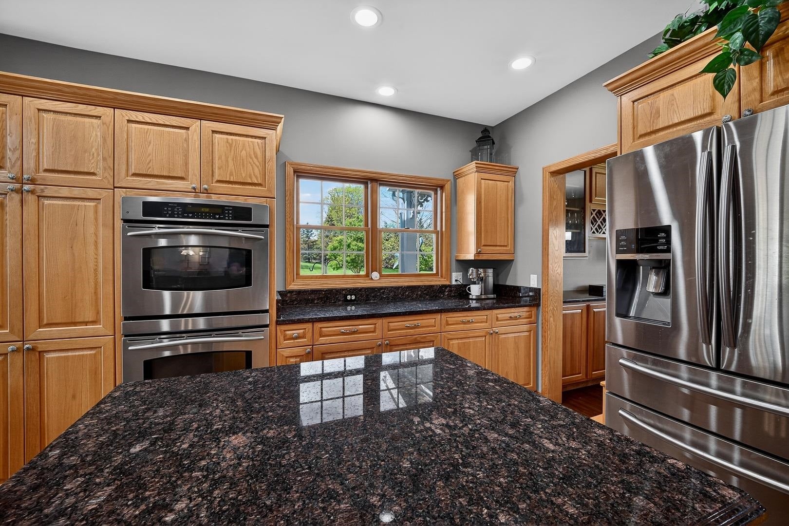 7527 Fallen Oak Drive, Middleton, WI 53593