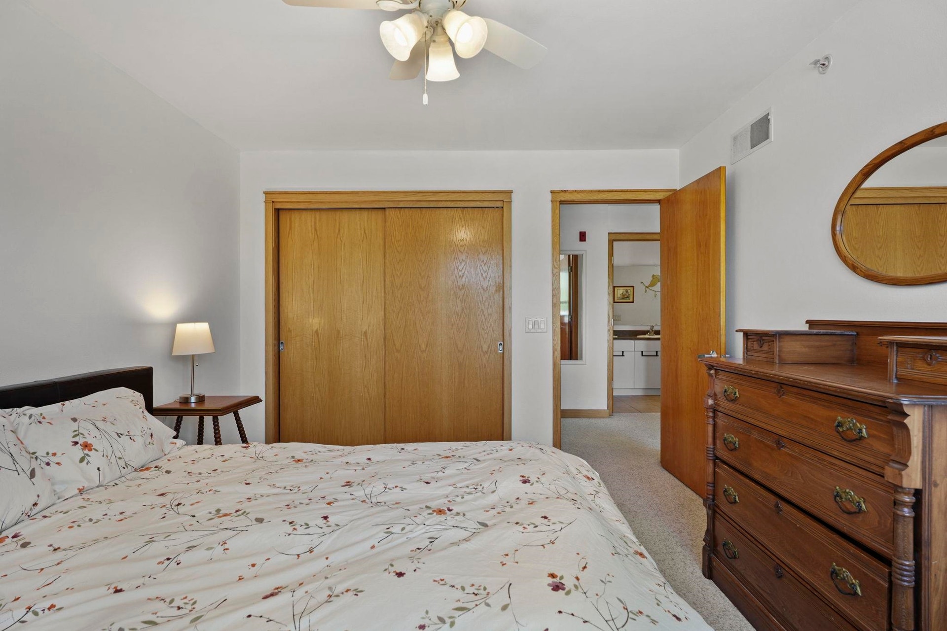 2929 Atwood Avenue, #204, Madison, WI 53704