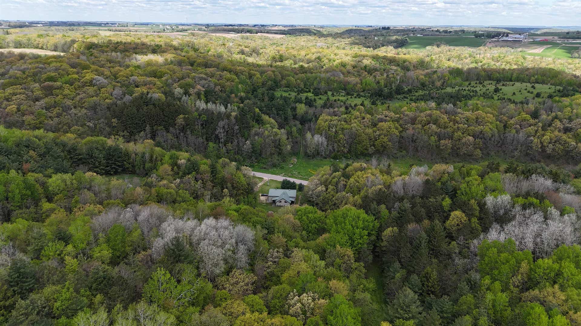 27526 County Highway X, Portland, WI 54619