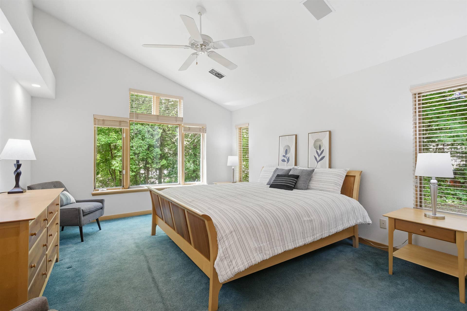 N6209 Helena Street, Lake Mills, WI 53551