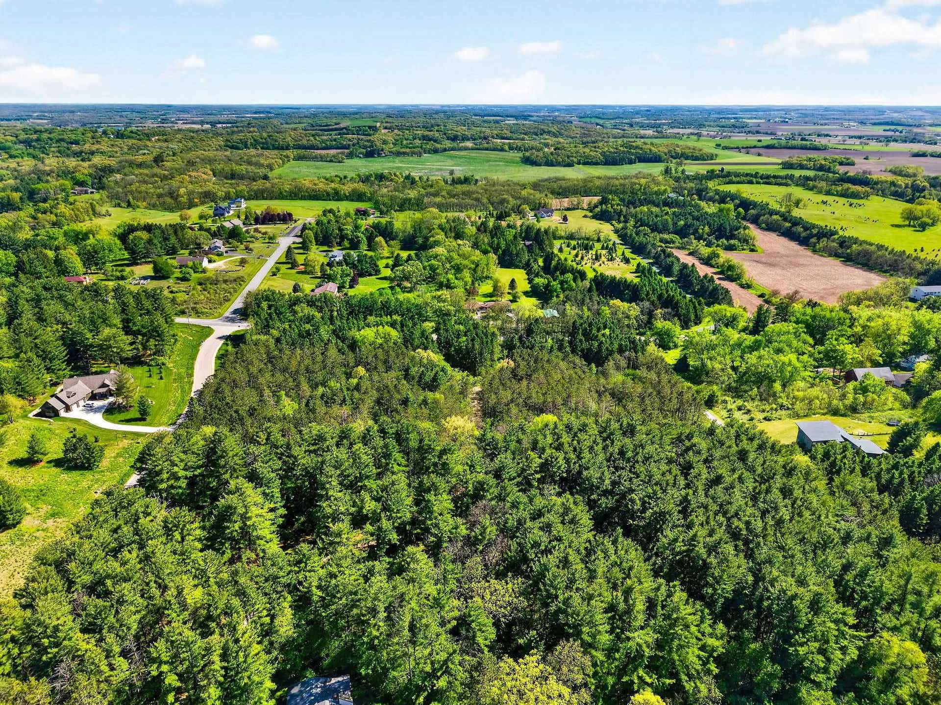 Unit 1 Sunset Drive Pines, Verona, WI 53593