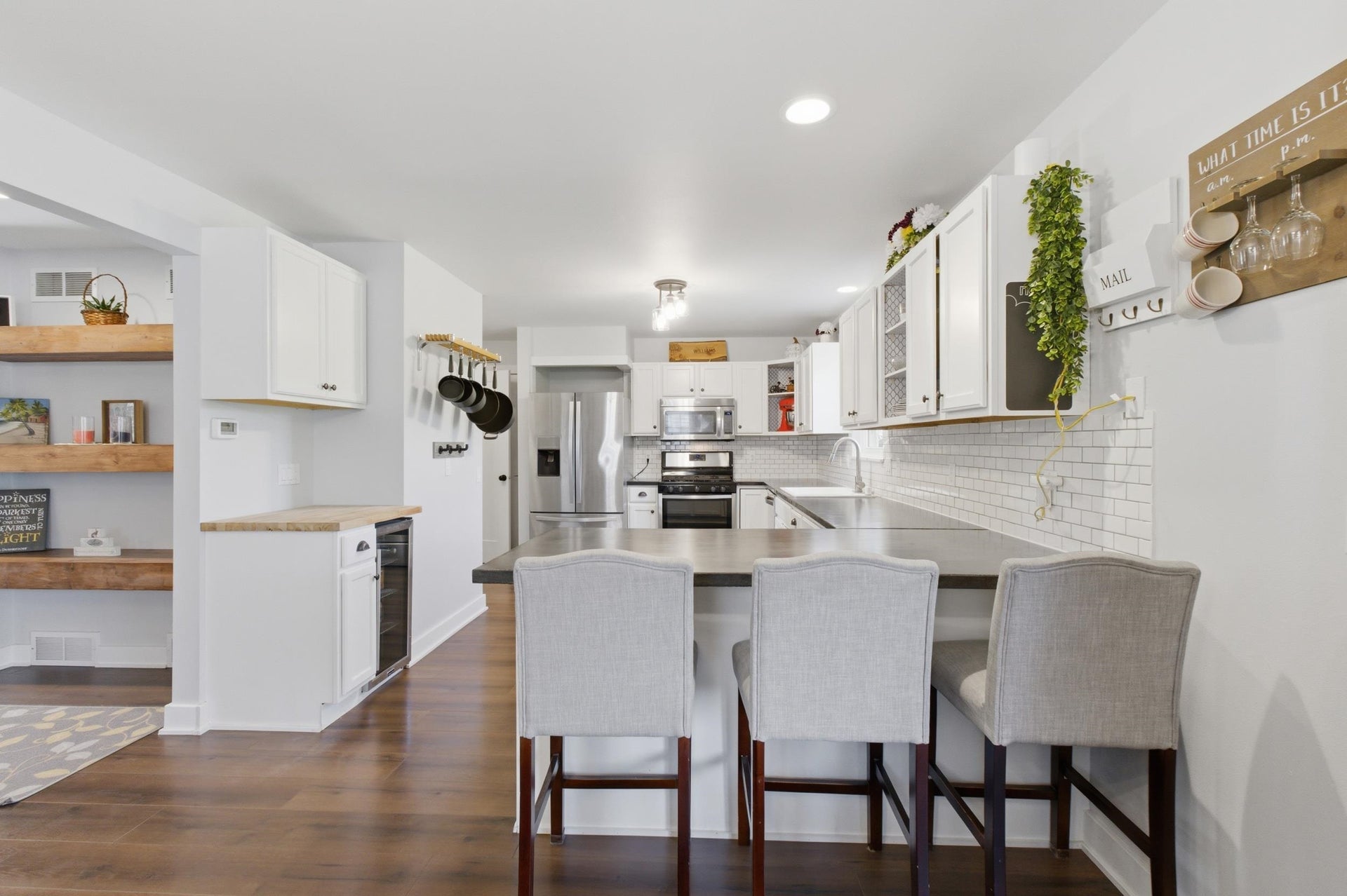 1009 Virgin Lake Drive, Stoughton, WI 53589