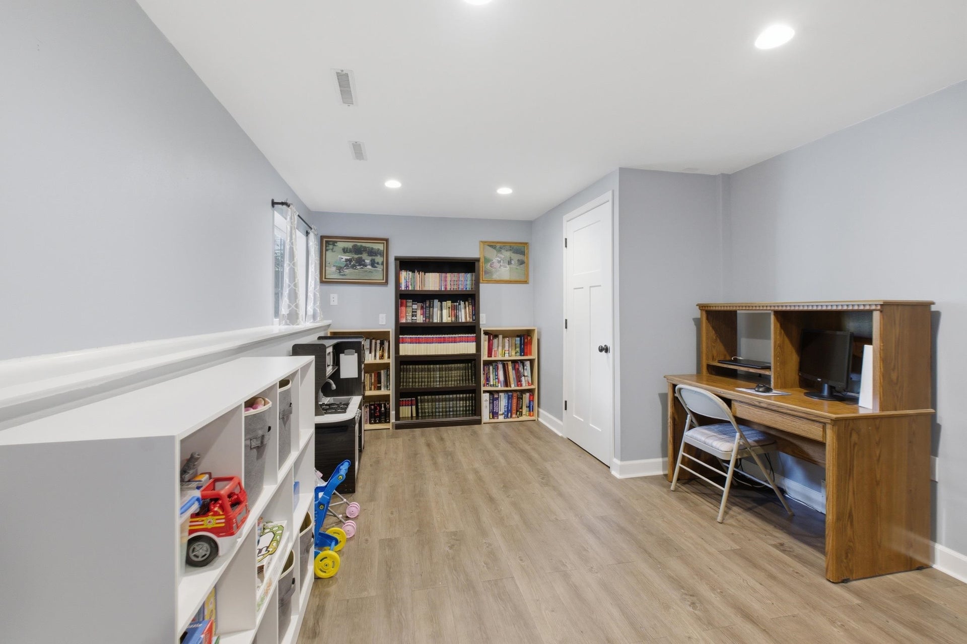 1009 Virgin Lake Drive, Stoughton, WI 53589