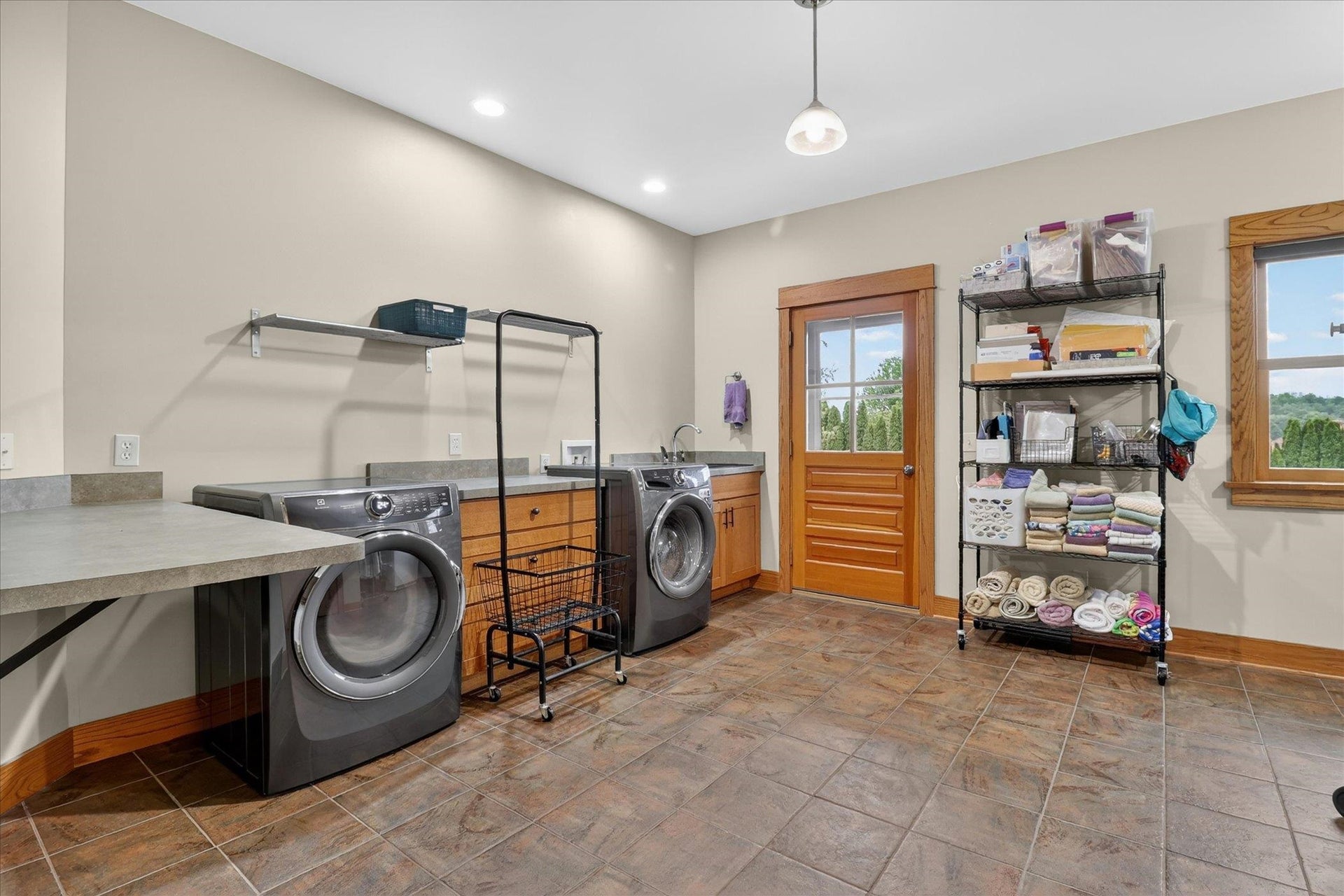 W6383 Hackbarth Road, Koshkonong, WI 53538