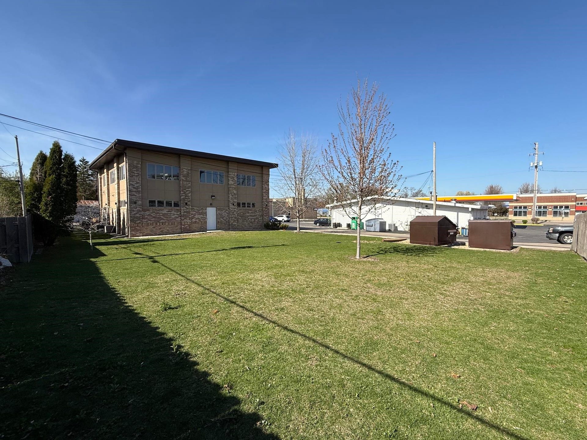 915 Haywood Drive, Madison, WI 53715