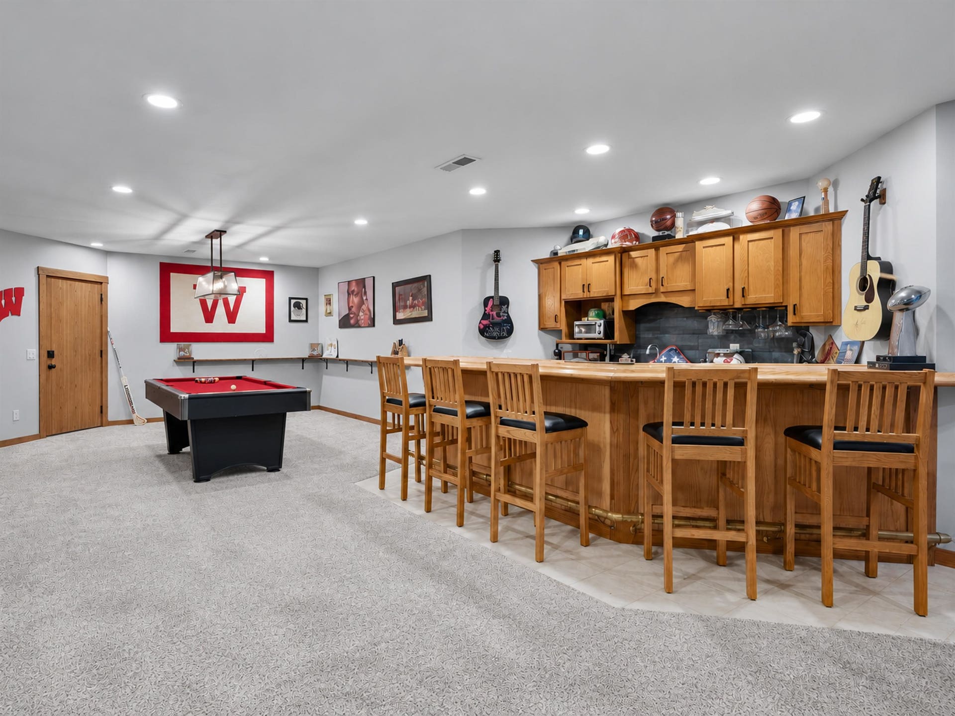 5960 Oak Hollow Drive, McFarland, WI 53558