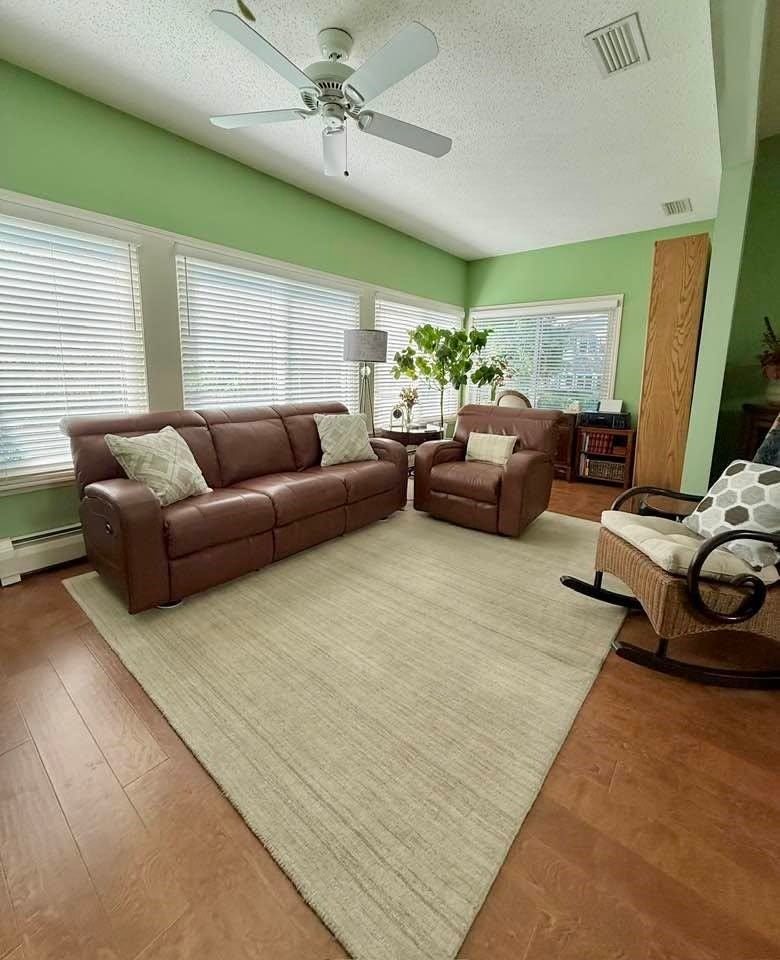 1605 Golf Glen, #G, Madison, WI 53704