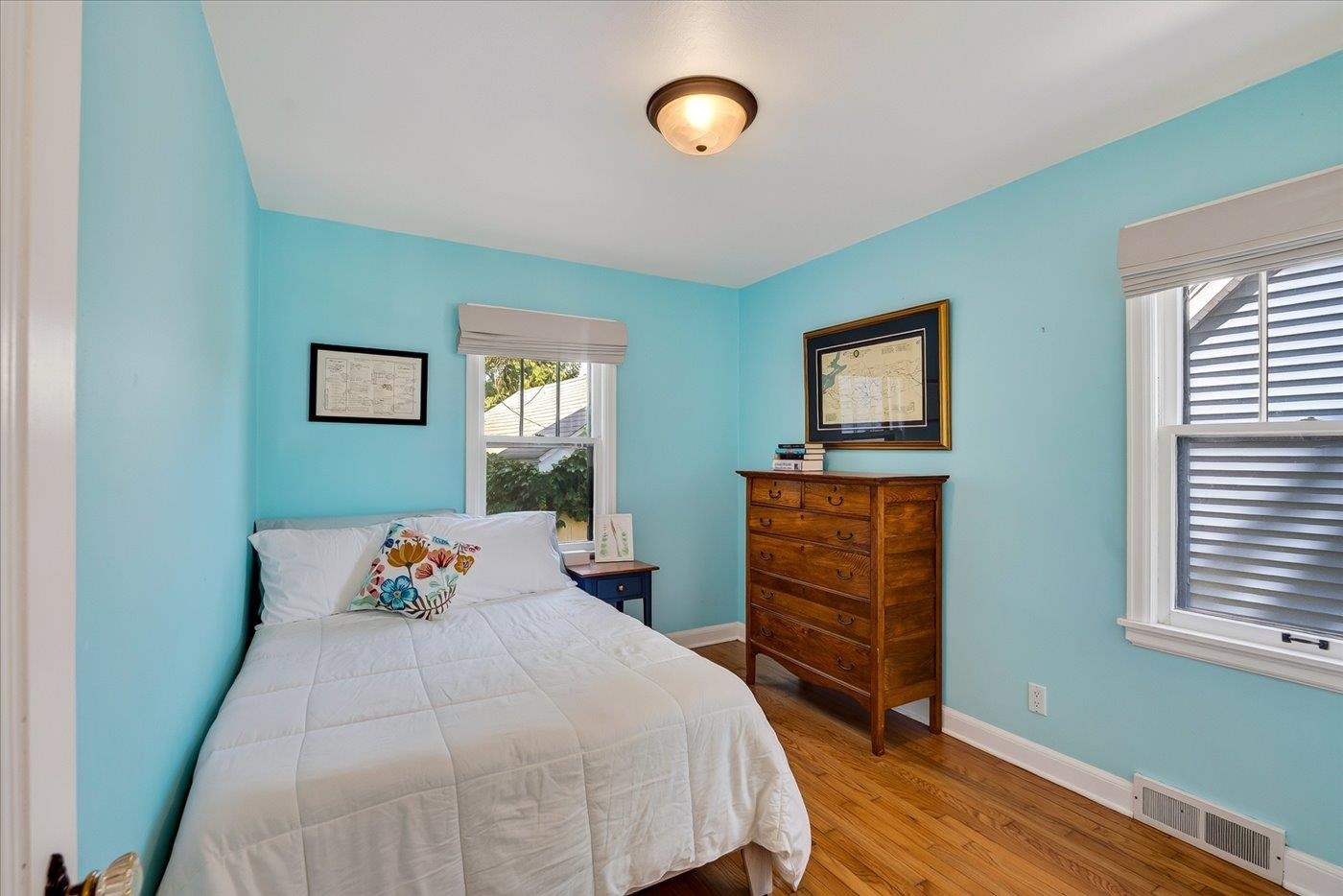 12 Farley Avenue, Madison, WI 53705