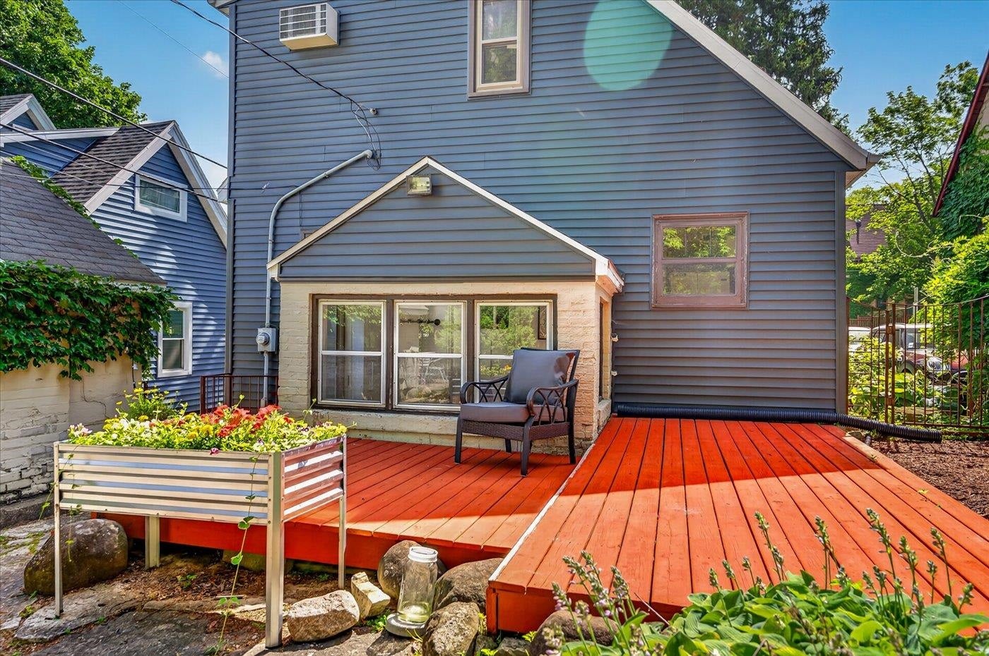 12 Farley Avenue, Madison, WI 53705