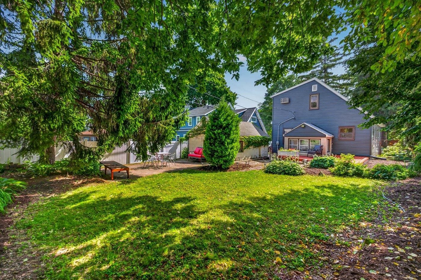 12 Farley Avenue, Madison, WI 53705