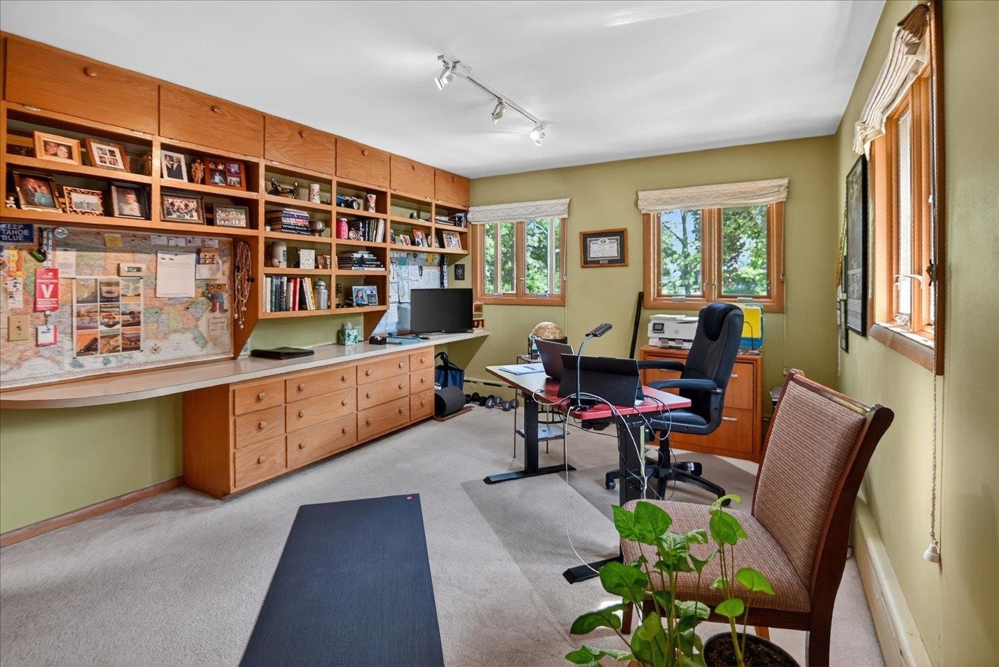 11 Fuller Drive, Maple Bluff, WI 53704