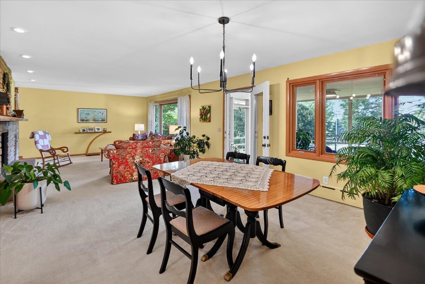 11 Fuller Drive, Maple Bluff, WI 53704