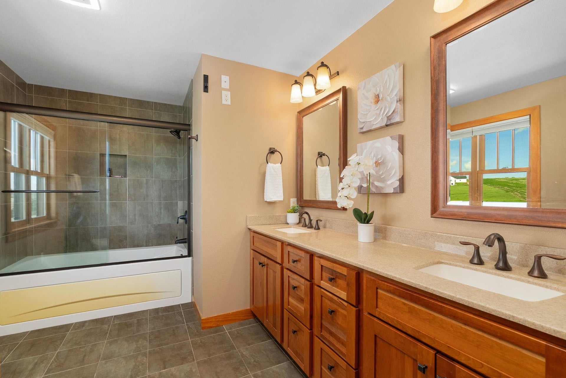 N8240 County Road J, York, WI 53574