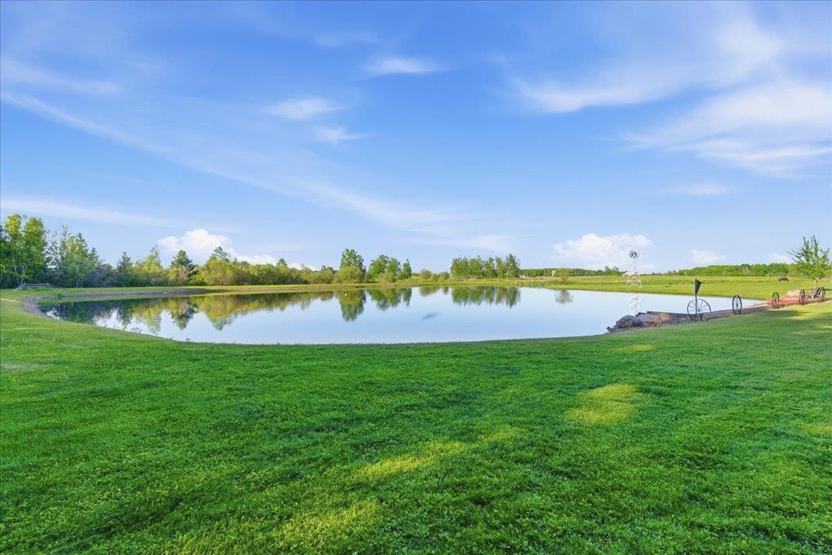 N1563 Midway Road, Corning, WI 54452