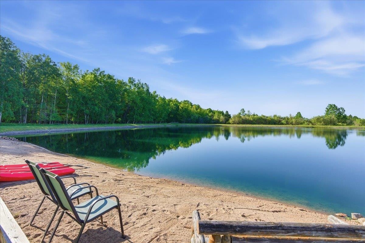 N1563 Midway Road, Corning, WI 54452