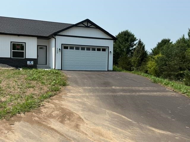 402 Mine Street, Baraboo, WI 53913-9764